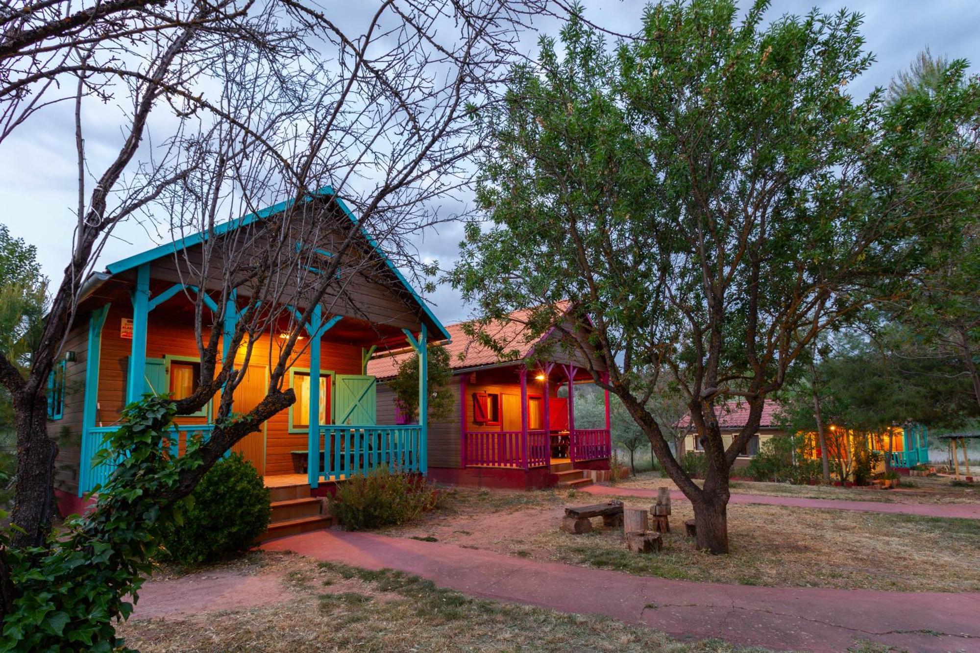 Las Casas De La Vega Enguídanos Extérieur photo